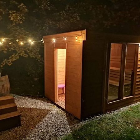 Dziki Zakatek Piskornia Dom Z Sauna Luaran gambar
